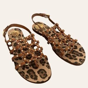 VINCE CAMUTO
RICHINITE LEATHER BUCKLE HUARACHE SANDALS New in Box Size 8
